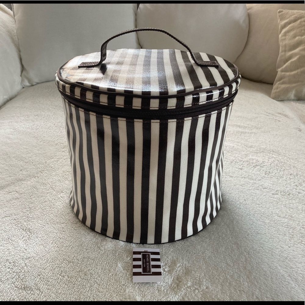Henri Bendel Vinyl Round Train Case